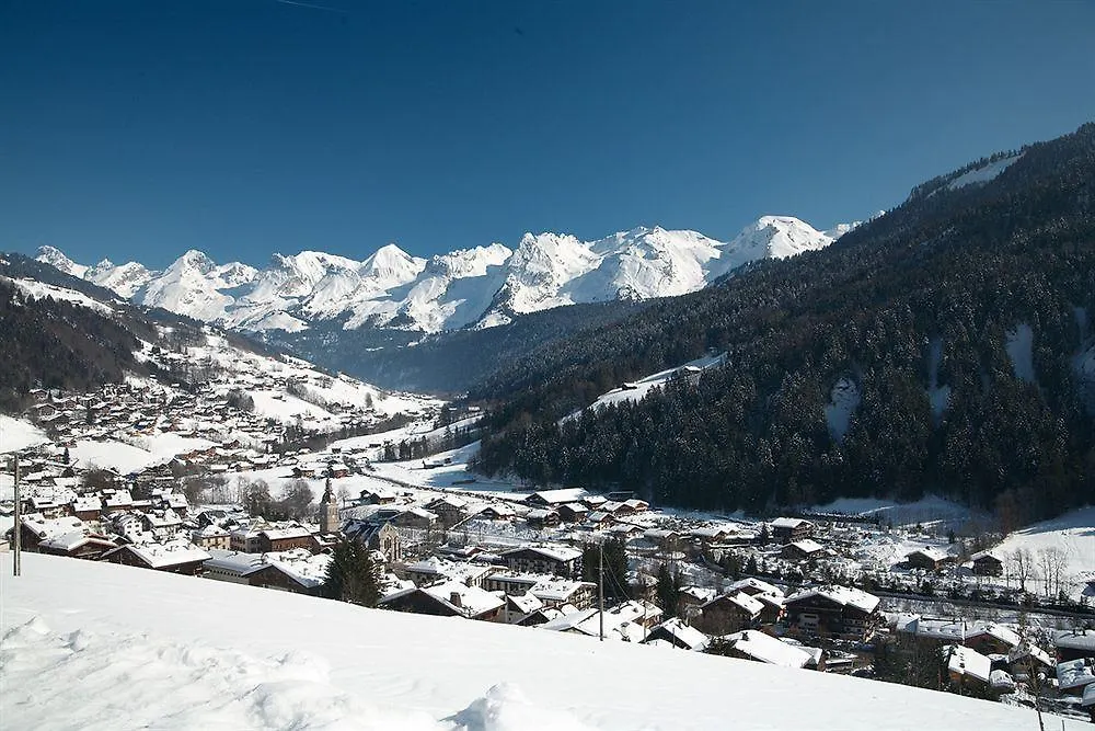 La Pointe Percee Hotel Le Grand-Bornand 2*,  France