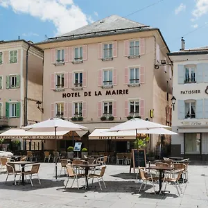 *** Hotel Logis - De La Mairie France